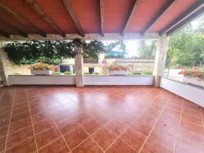 Dvojna kuća u Poreču, bazen 32 m² i vrtna kućica - 11