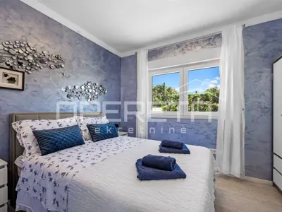 House 142 m², Bilice near Šibenik - peaceful surroundings - 9