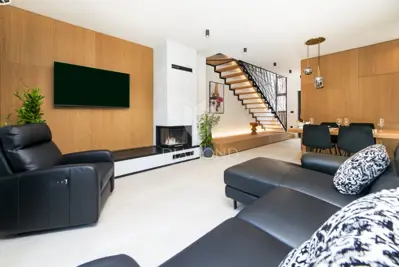 Doppelhaus 196 m², Bale - Zentrum, Hof und Jacuzzi - 9