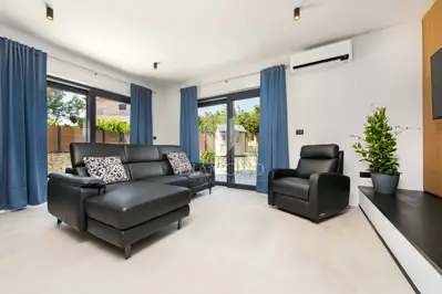 Doppelhaus 196 m², Bale - Zentrum, Hof und Jacuzzi - 20