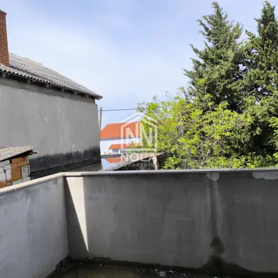 Stan 95 m², Gornji Karin - dvije jedinice i terasa - 13