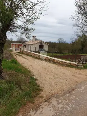 House for sale in Barban, 400 m² - 17