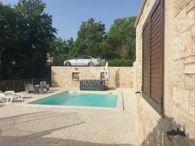 House for sale in Barban, 400 m² - 19