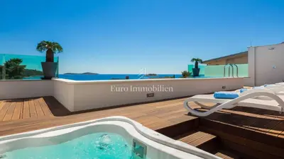Villa 329 m², Rogoznica - 70 m od mora, infinity bazen - 10