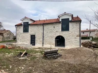 Steinhaus 125 m², Labin - renoviert und charmant