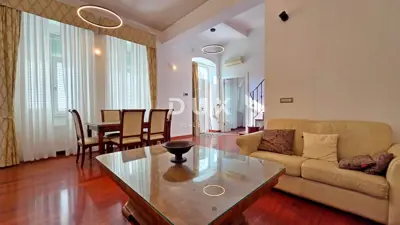 Apartment 128 m², Bulevard - 3 rooms + living room, yard - 6