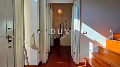 Apartment 128 m², Bulevard - 3 rooms + living room, yard - 17