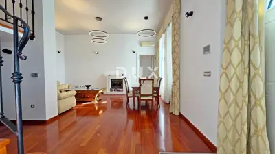 Apartment 128 m², Bulevard - 3 rooms + living room, yard - 8