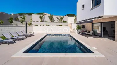 Villa on Rab, Banjol, luxury and privacy by the beach