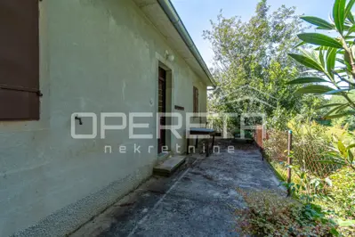 Zemljište 23.900 m², Šumber, tri kamene kuće i mir - 7