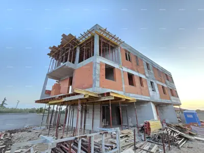 PULA, Novogradnja! A1. Periferija grada. - 18