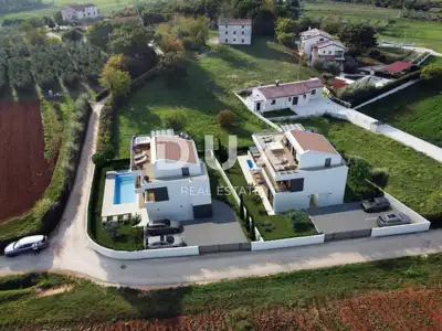 Villa 233 m², Poreč - luxuriöse Villa mit Wellnessbereich und Sauna - 17
