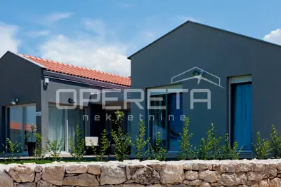 House 117 m², Poreč - quiet neighborhood and privacy