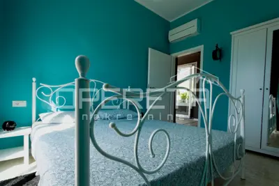 House 117 m², Poreč - quiet neighborhood and privacy - 12