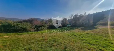 Building plot 1,500 m², Rovinj - quiet location