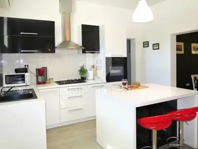 Haus zum Kauf in Labin, 320 m² - 14
