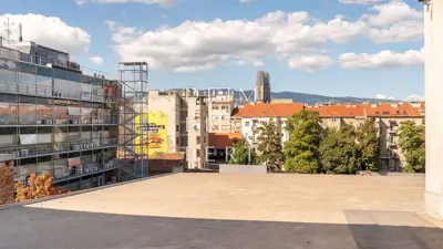 Apartment for sale in Donji grad, 120 m²