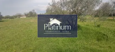 Bauland 4.580 m², Galižana - ruhige Umgebung - 4