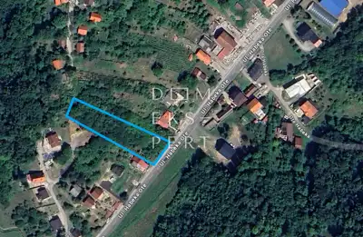 Prekvršje, Građevinsko zemljište u Prekvršju, 1917 m²