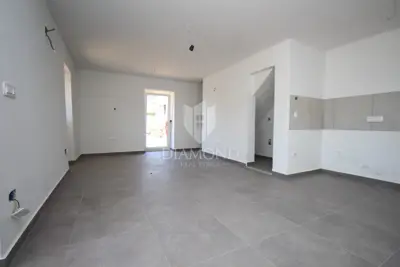 Haus 90 m², Labin Umgebung - Pool und Meerblick - 6
