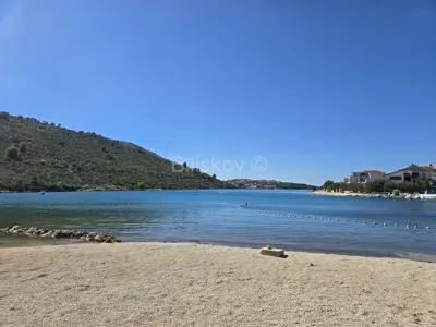 Haus 60 m², Rogoznica am Meer und Hof bis zur Küste - 6