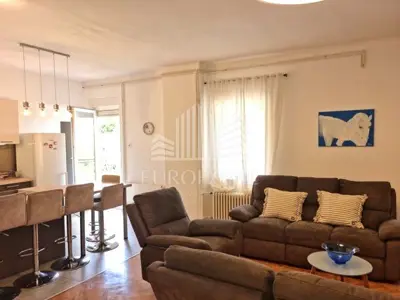 Pantovčak, 1860€/m2, duplex kuća od 322 m²