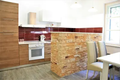 Stan 64 m², Rijeka Centar - trosoban i uređen - 5