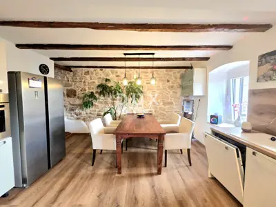 House 300 m², Režanci near Svetvinčenat - 4 bedrooms - 14