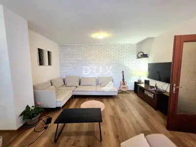 House 300 m², Režanci near Svetvinčenat - 4 bedrooms - 7