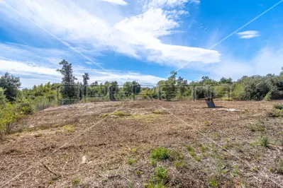 Poljoprivredno zemljište 600 m², Valtura, mirna lokacija