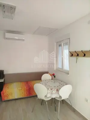 PAG- POVLJANA- APARTMAN 54 m² - 3