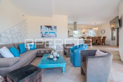 Istria, Kaštelir - house with panoramic sea views - 3
