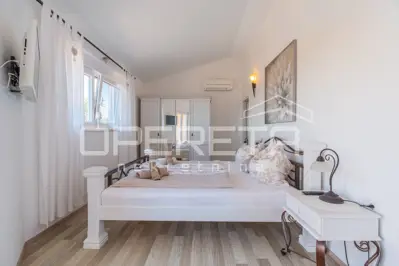 Istria, Kaštelir - house with panoramic sea views - 22