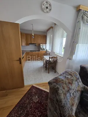 Apartment 70 m², Kaštel Štafilić, near the sea and the beach - 4