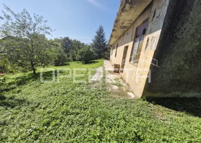 Building plot 523 m², Gajnice - quiet settlement by the main road - 3