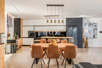 Etagenwohnung 294 m², Opatija, Panoramablick auf den Kvarner - 10