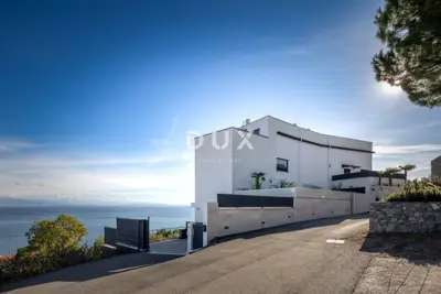 Etagenwohnung 294 m², Opatija, Panoramablick auf den Kvarner - 2