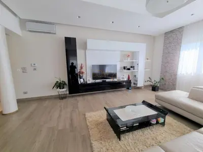 Vila 270 m² u Banjolama, 150 m od mora i bazen - 16