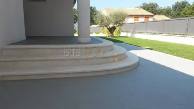 Vila 270 m² u Banjolama, 150 m od mora i bazen - 12