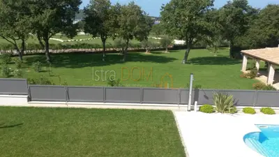 Vila 270 m² u Banjolama, 150 m od mora i bazen - 9