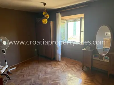 Kuća 137 m², otok Hvar - kamena kuća za renovaciju - 8