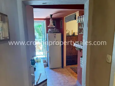 Kuća 137 m², otok Hvar - kamena kuća za renovaciju - 11