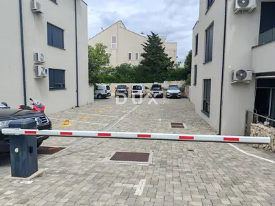 OTOK PAG, MANDRE - Kompletno namješten stan 2. red do mora - 4