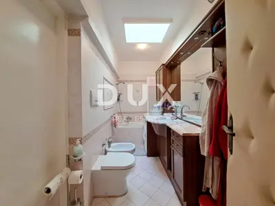 Vila 542 m², Pobri - pogled na more i okućnica 1.200 m² - 18