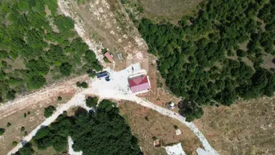 Spacious land with a project in central Istria - 6