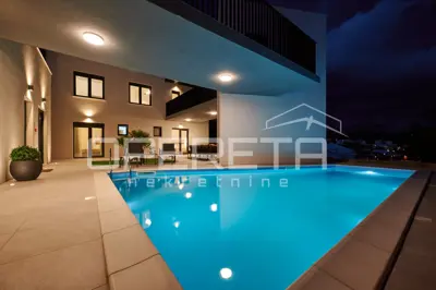 KUĆA, PRODAJA, DUGI RAT, 592 m² - 4