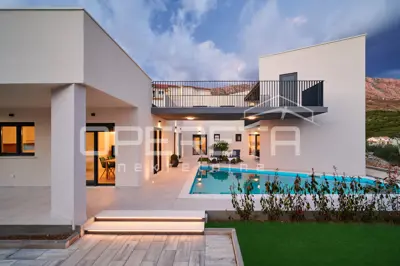 KUĆA, PRODAJA, DUGI RAT, 592 m² - 2