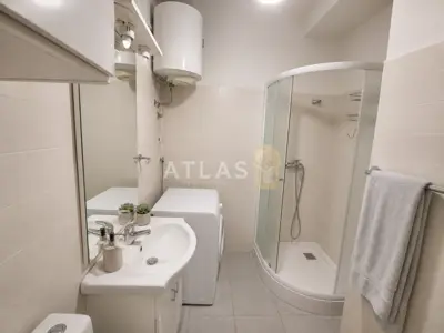Rijeka, centar | garsonjera u centru grada za najam - 3