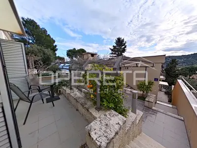 House in Tisno, 169 m², 120 m from the sea and sea view - 2
