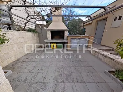 House in Tisno, 169 m², 120 m from the sea and sea view - 10